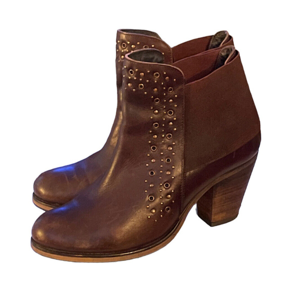 J Renee Brown Ankle Boots Booties Womens Size 8.5‎ Studs